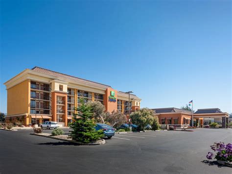 holiday inn express at monterey bay an ihg hotel